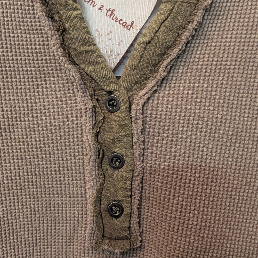 NWT Three Bird Nest Cassia Henley Top - Picture 6 of 16